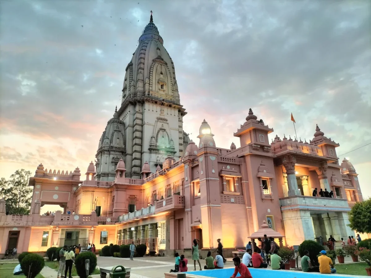 BHU Vishwanath Temple (Birla Temple) - Image 2