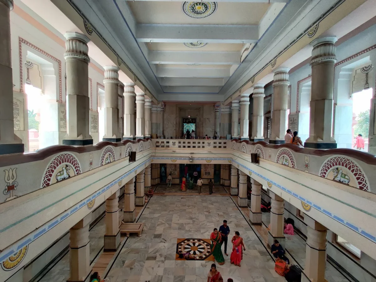 BHU Vishwanath Temple (Birla Temple) - Image 4