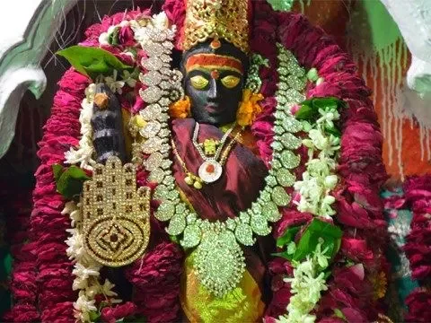 Vishalakshi Temple - Image 2